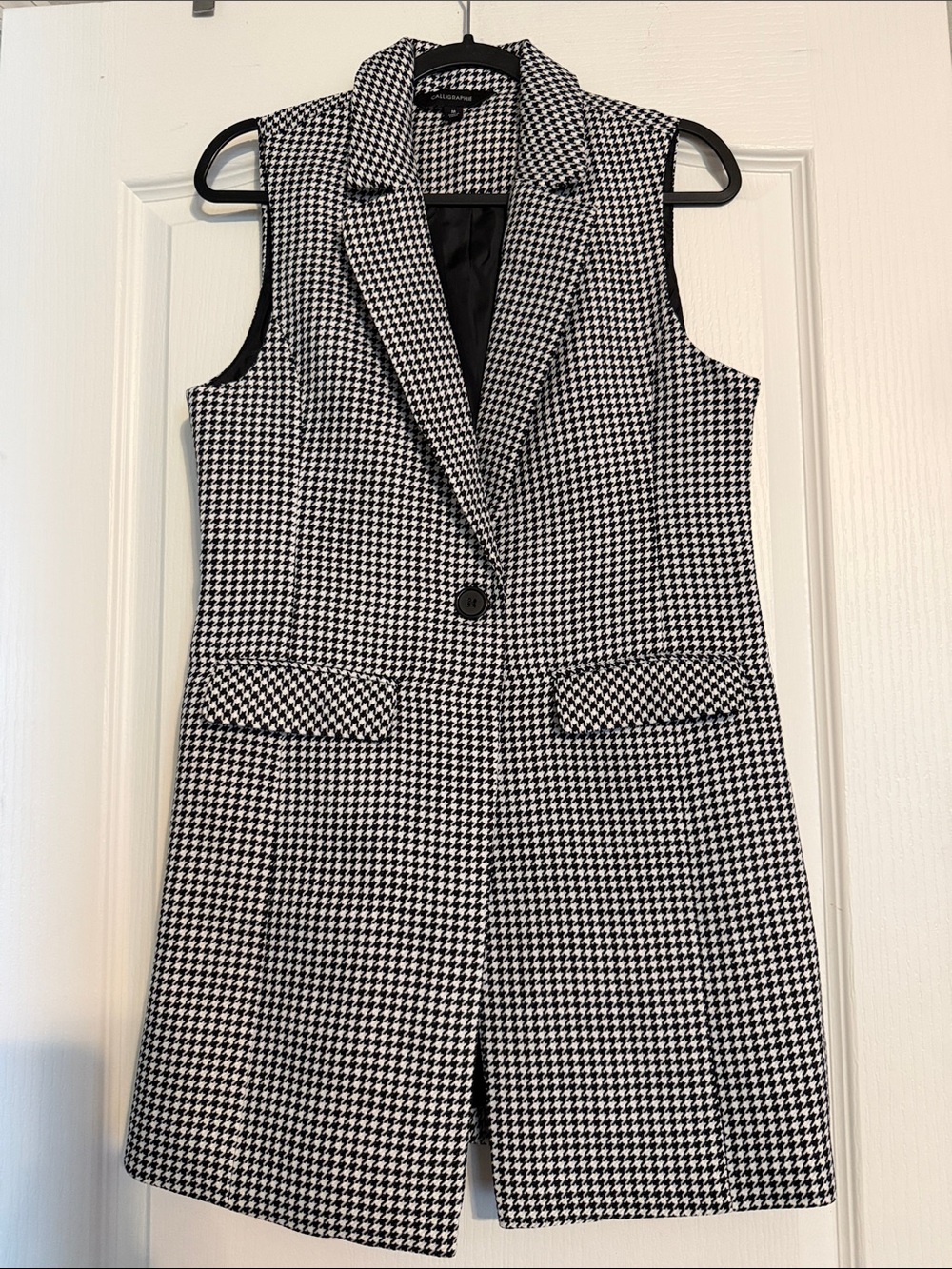 Black & White Houndstooth Fabric Dress Sz M.